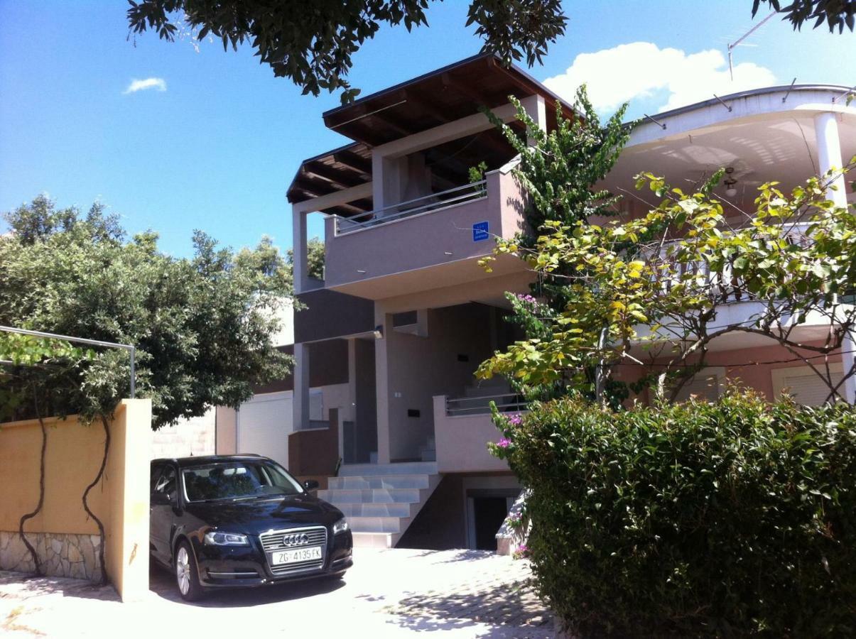 Apartment Vila Nina Petrcane Exterior photo